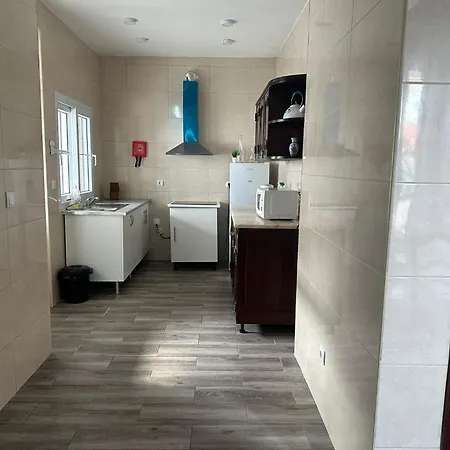 Micaelense 招待所 蓬塔德尔加达