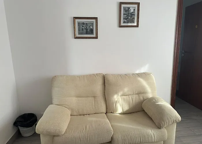 Micaelense 蓬塔德尔加达