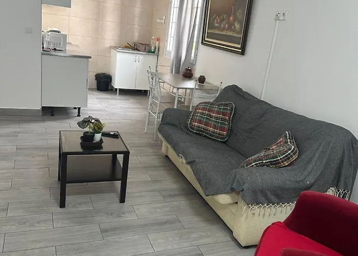 Micaelense Affittacamere